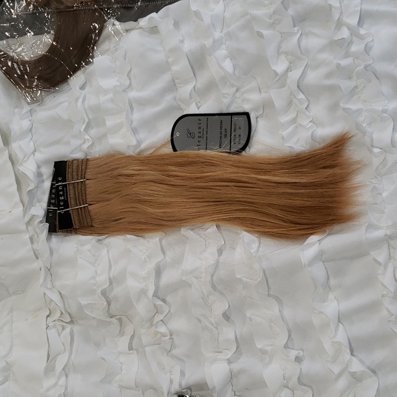Human hair extensions - Picture 1 of 3
